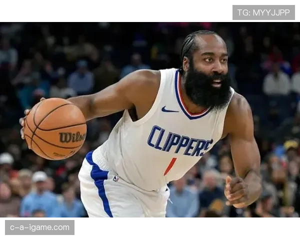 无球跑位拉开对位防守，弗朗茨相比上季提升进攻效率